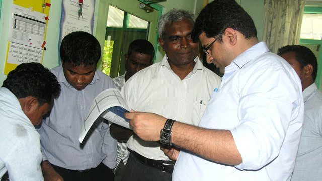 Consultants survey power systems of Gulhi and Guraidhoo islands