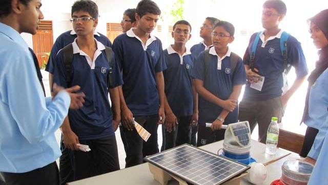 MEA Organizes a Renewable Energy Exhibition to mark Earth Hour 2012