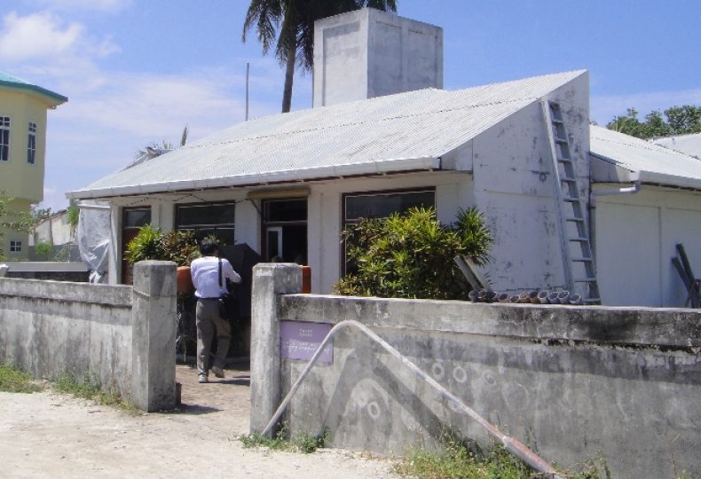 Solar PV experts team visits Dhiffushi island